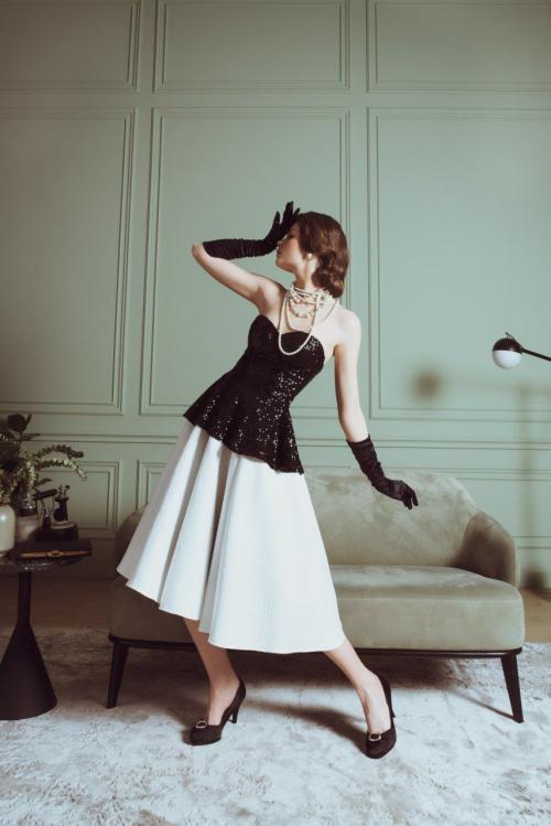 Midnight Sequin & Pearl Elegance - фото 4