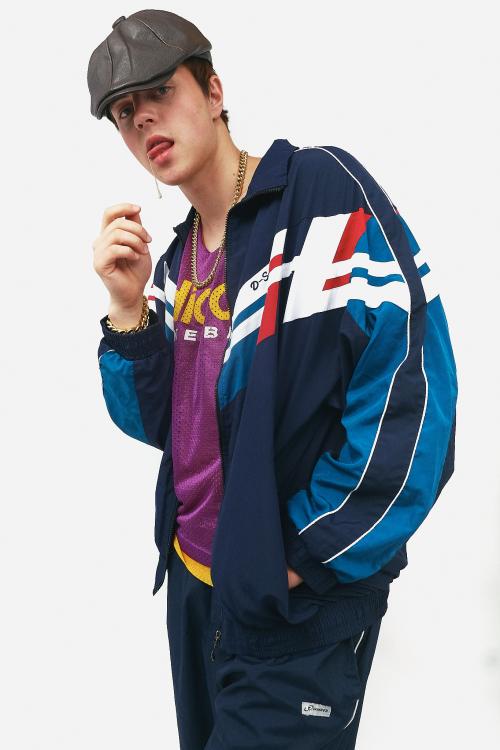 Post-Soviet Street Hustler - фото 8