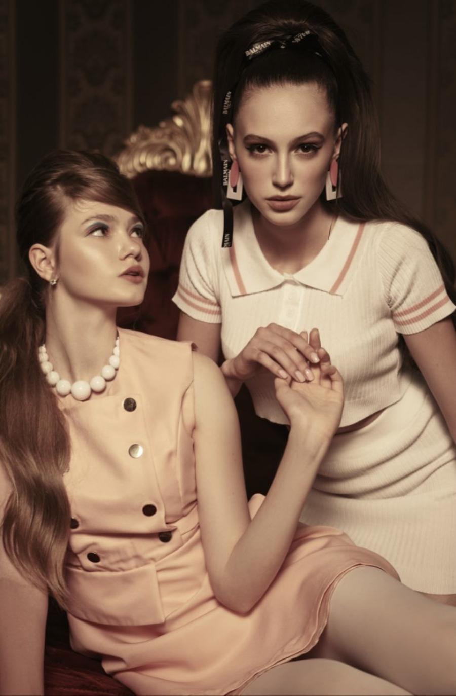 Sixties Sorority Sisters - фото 1